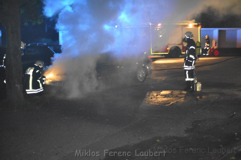 Wieder brennende Autos in Koeln Hoehenhaus P032.JPG